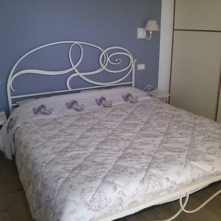 New Apartment Private Parking Бардоліно Екстер'єр фото