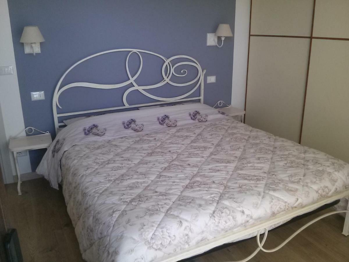 New Apartment Private Parking Бардоліно Екстер'єр фото