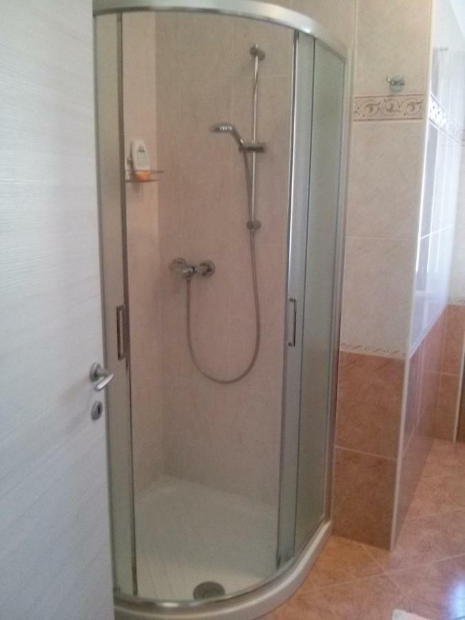 New Apartment Private Parking Бардоліно Екстер'єр фото